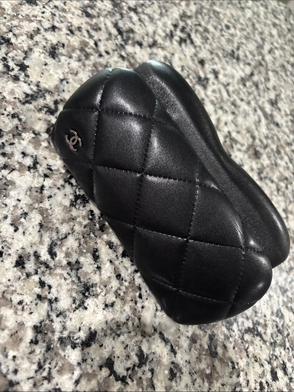 CHANEL Black Quilted Leather Sunglasses Case with Silver CC Emblem - Picture 2 of 7
